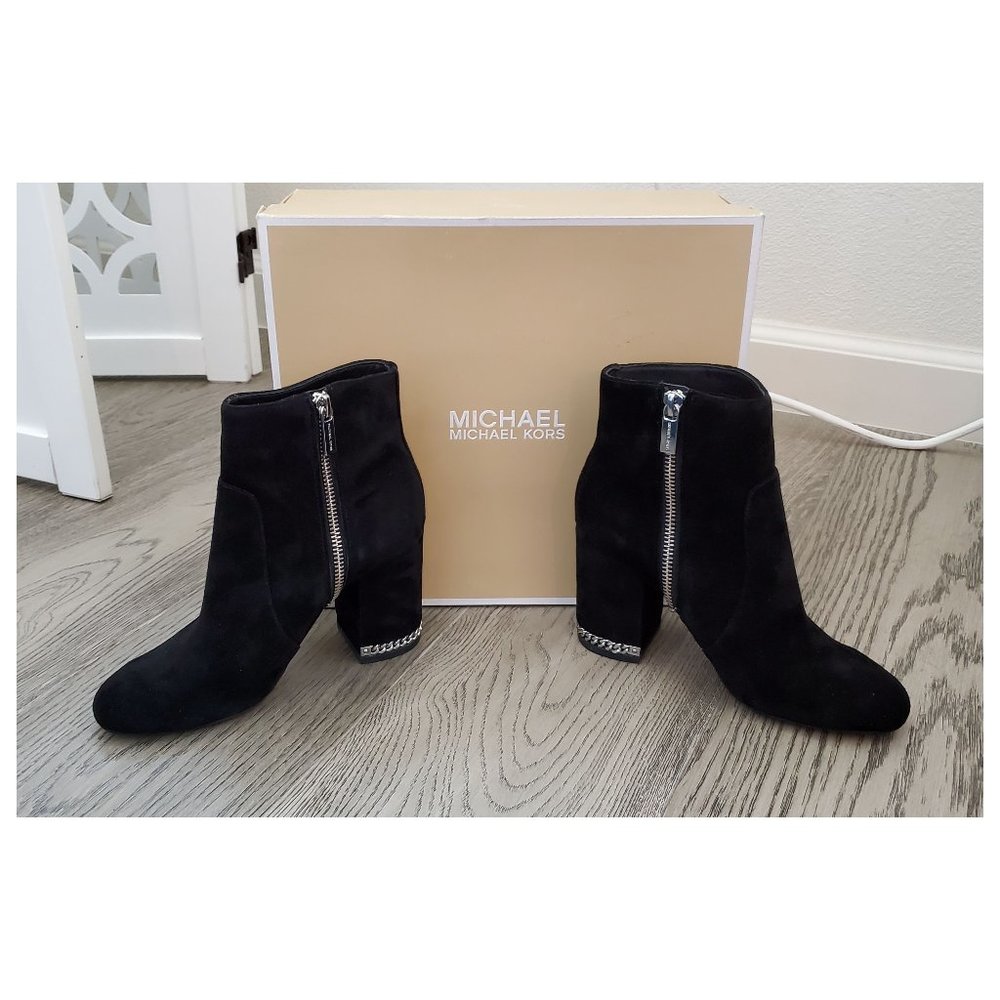 MICHAEL Michael Kors "Sabrina" Black Suede Block Heel Booties (Size 5)